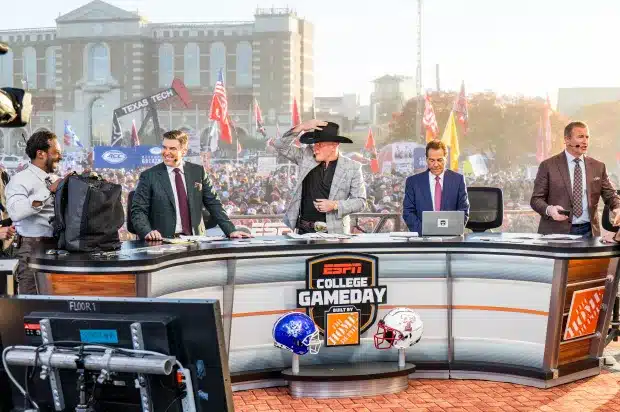 College GameDay makes season