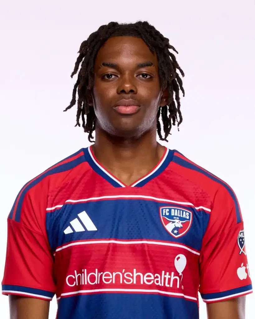 15 Ricky Louis
