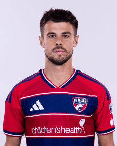 21 Joaquin Valiente 2