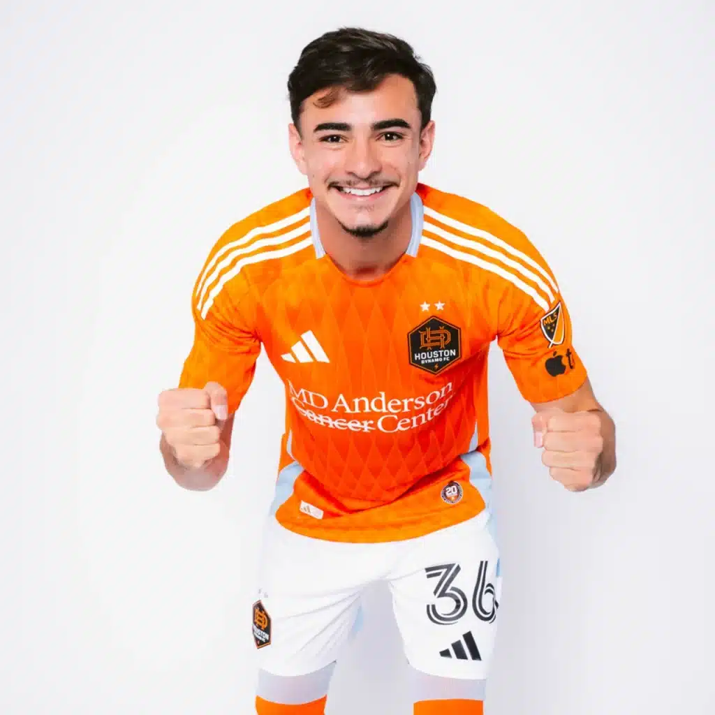 36 Felipe Andrade
