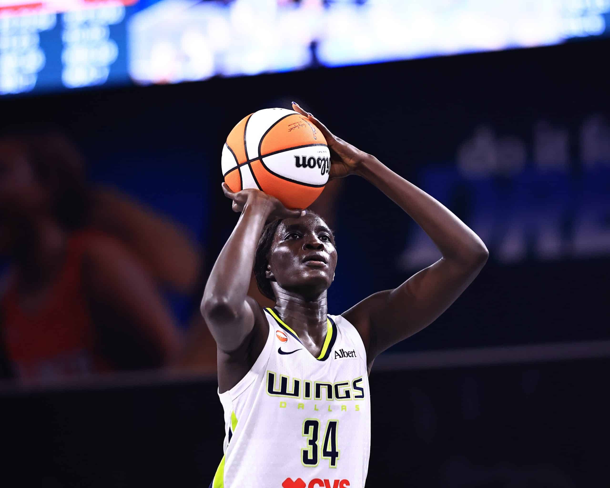 WNBA Basketball player preparing to shoot