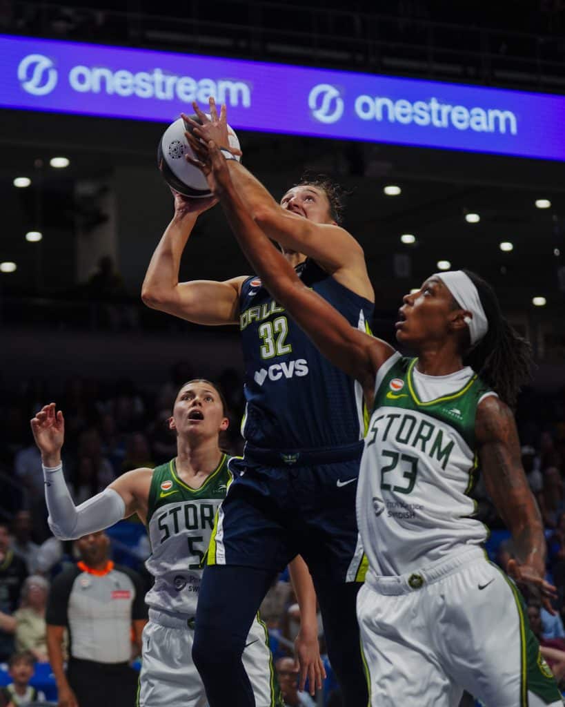 Jess Shepard WNBA Basketball player shooting for basket