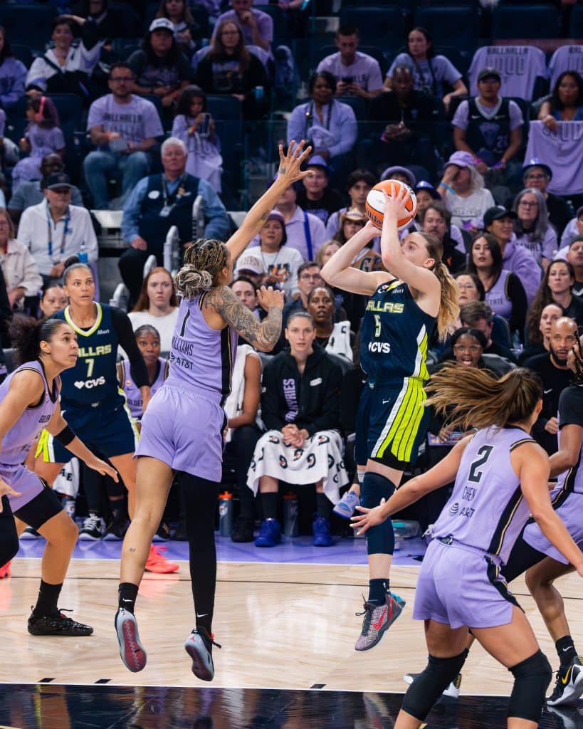 WNBA Recap: Golden State Pulls Away From Dallas Wings in Game 1 of WNBA First Round 4 DSC09777