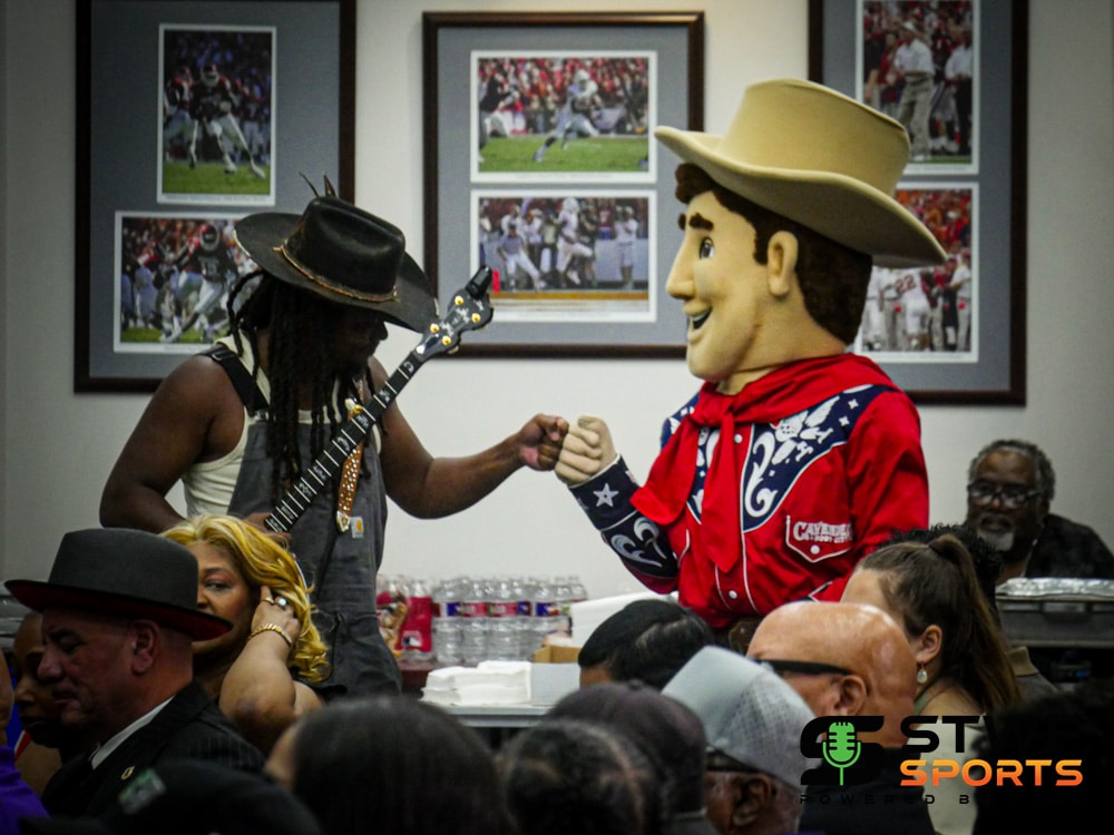 SWAC News: Respect, Rivalry and Real Talk State Fair Classic Coaches Set the Tone for Historic Cotton Bowl Showdown 16 State Fair Classic Press Conference 18